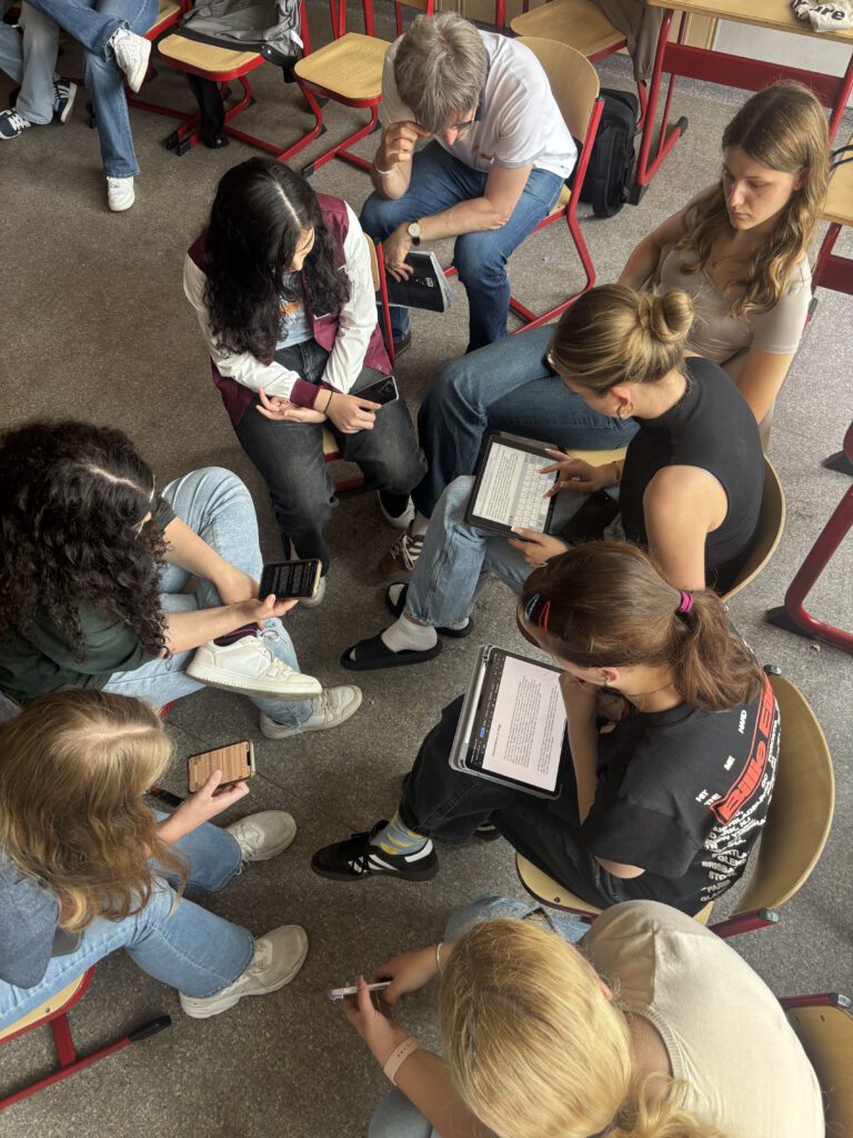 Die Klasse Ea während der Nachbereitung